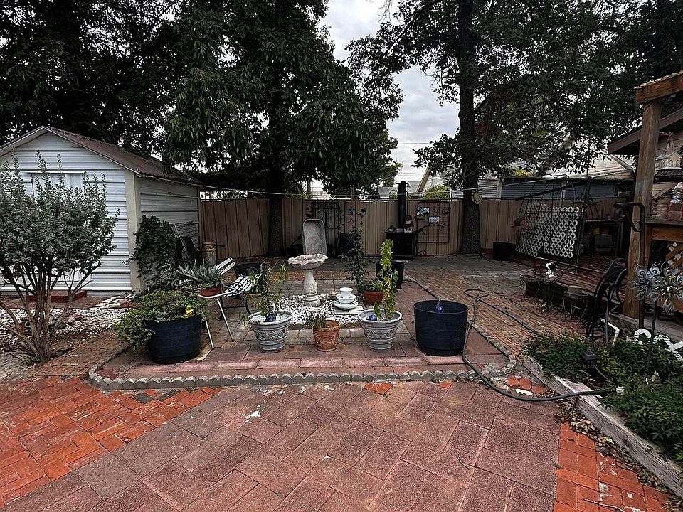 2nd image of 1310 20th St