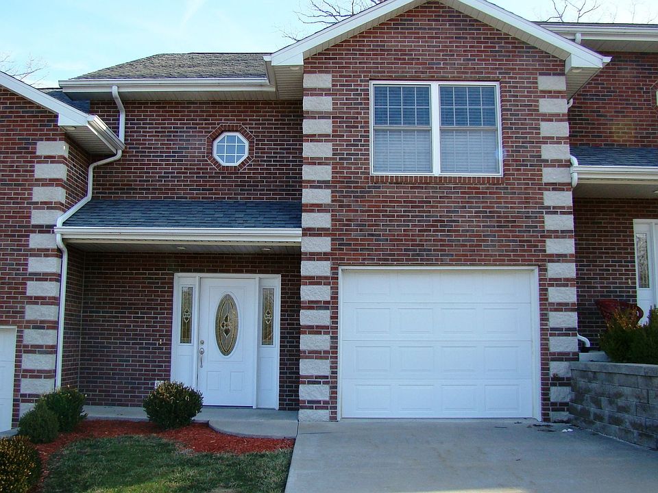 Home for Sale in Jefferson City, Missouri $139,900