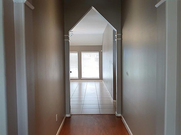 3rd image of 21531 Cedar Cove Dr