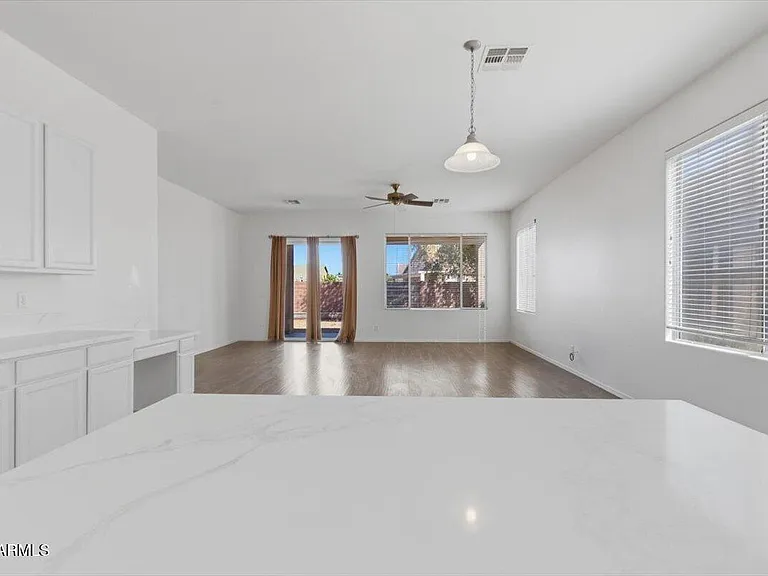 3410 W Alicia Dr — Photo 16