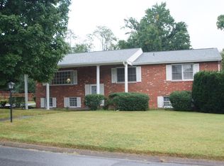 4724 Easthill Dr SW, Roanoke, VA 24018