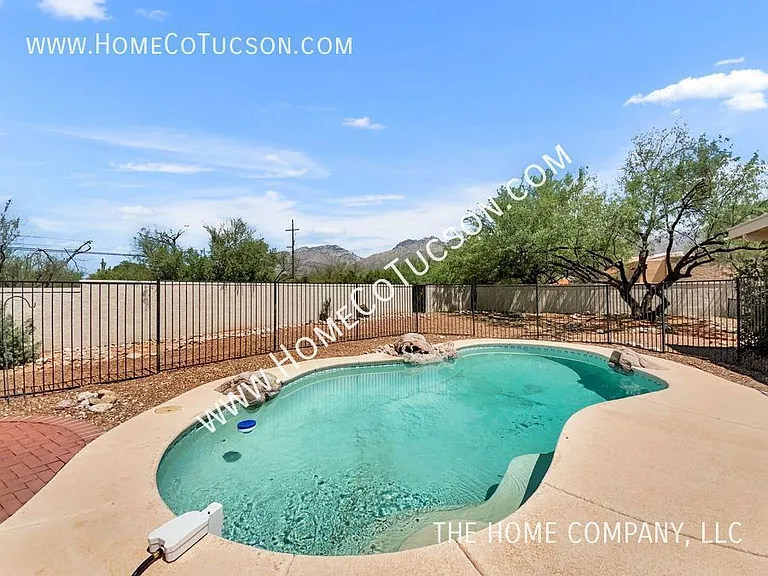 5243 N Stonehouse Pl — Photo 30