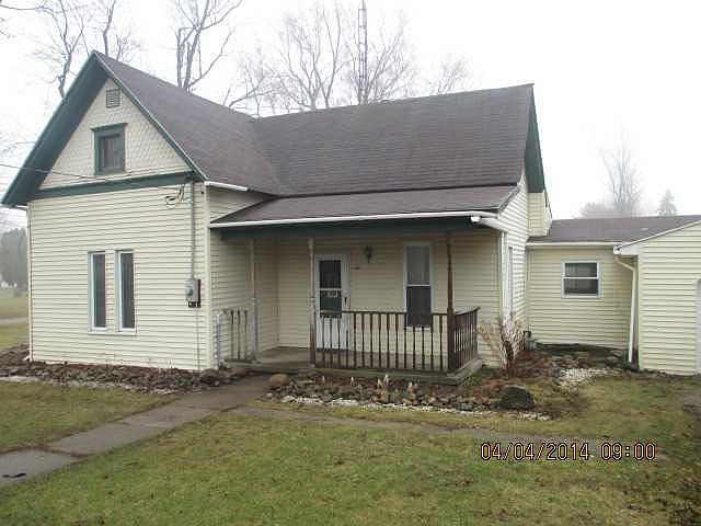 1st image of 202 W School St