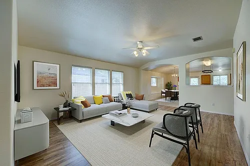 129 Dove Song Dr Photo 1