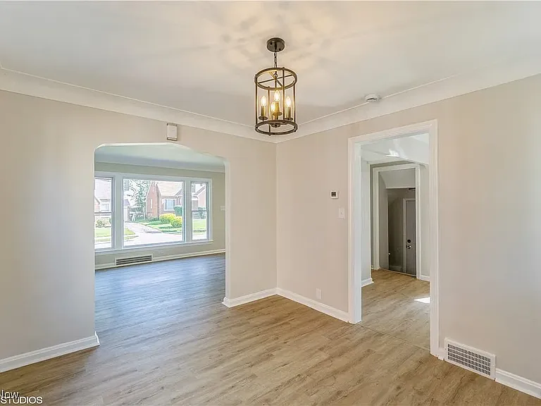3866 E Antisdale Rd — Photo 14