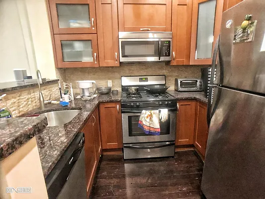 Rented by Citi Habitats | media 7