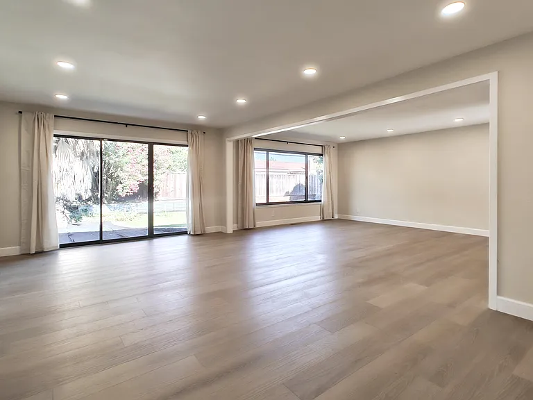 3336 Fawn Dr — Photo 6