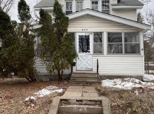 835 Fairview Ave N, Saint Paul, MN 55104