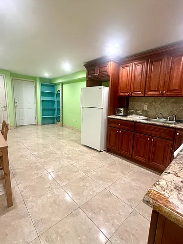 386 Pelton Ave #1 Photo 1