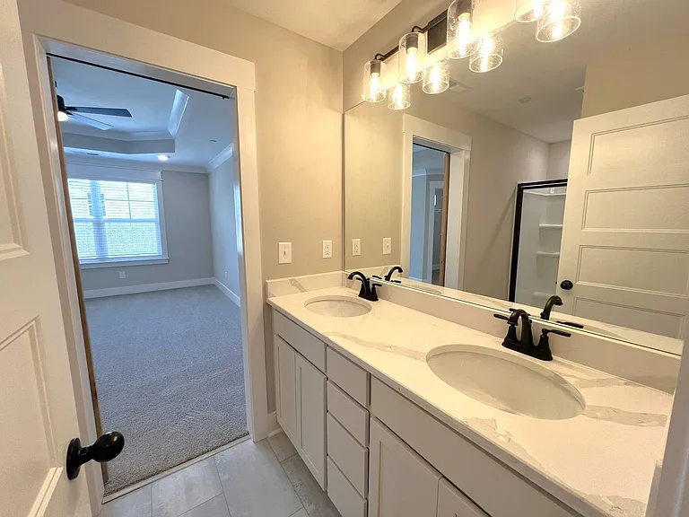 304 Lynwood Station Blvd — Photo 20