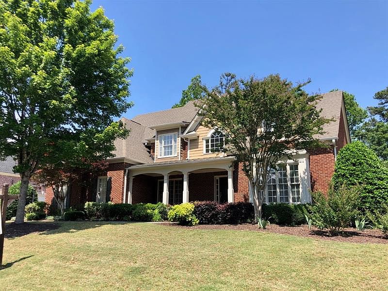 1st image of 2562 Floral Valley Dr