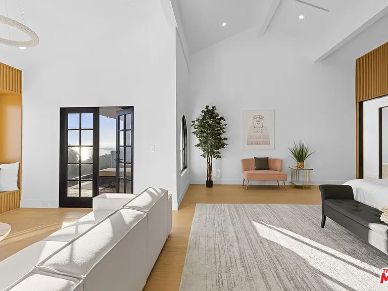 3909 Villa Costera — Photo 31