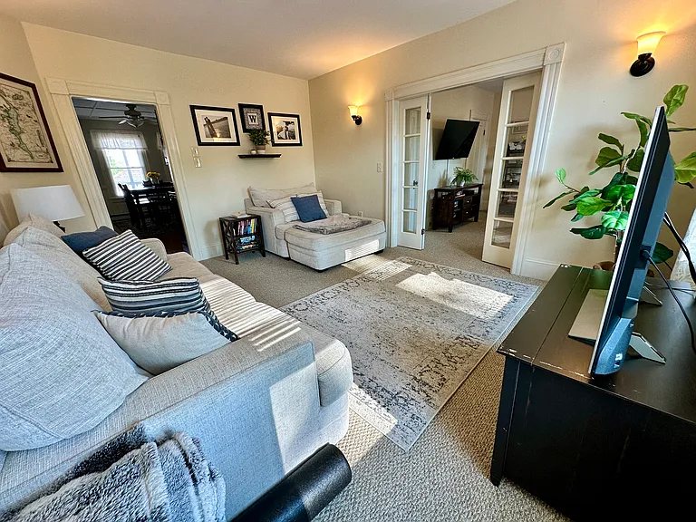 35 Reed St #2 — Photo 6
