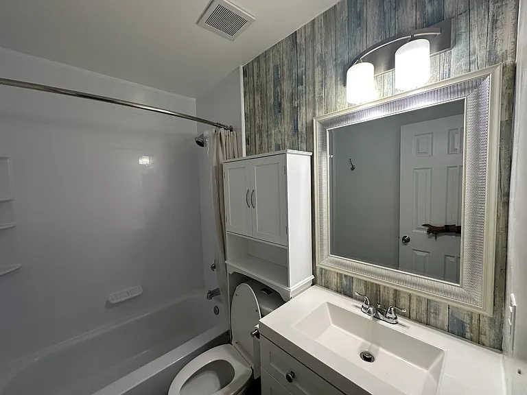 3590 Windmill Dr — Photo 17