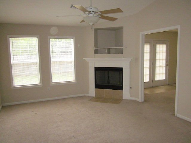 2nd image of 145 Melville Ln SW