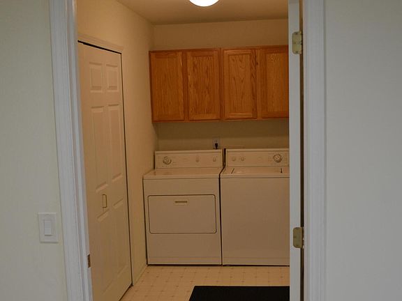 3rd image of 21321 Mulberry Ct