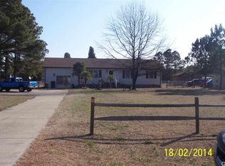 104 Gardenia Dr, Powells Point, NC 27966