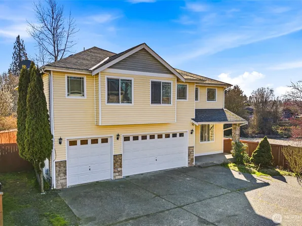 10430 13th Avenue Ct E, Tacoma, WA 98445