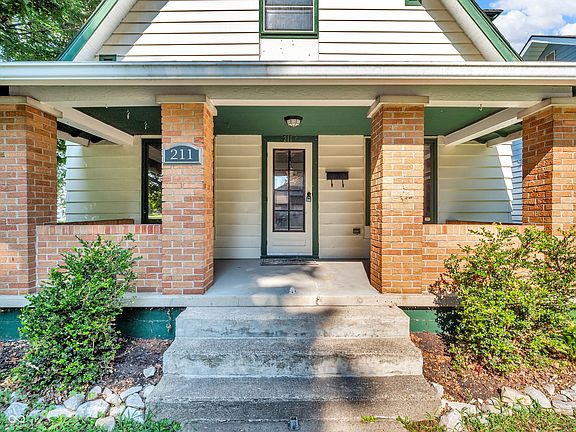 2nd image of 211 Dunn Ave