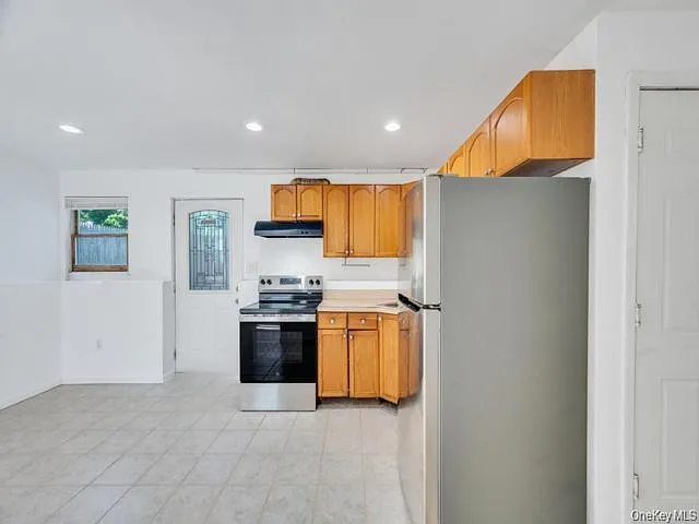 20 Handsome Ave — Photo 8