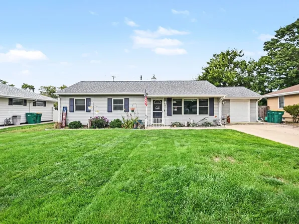 1111 Winthrop Ave, Joliet, IL 60435