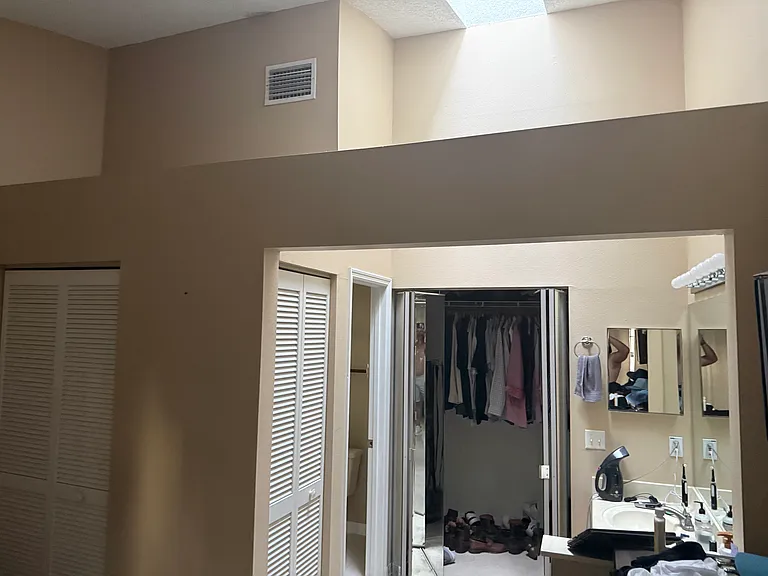 10494 Saint Tropez Pl — Photo 6