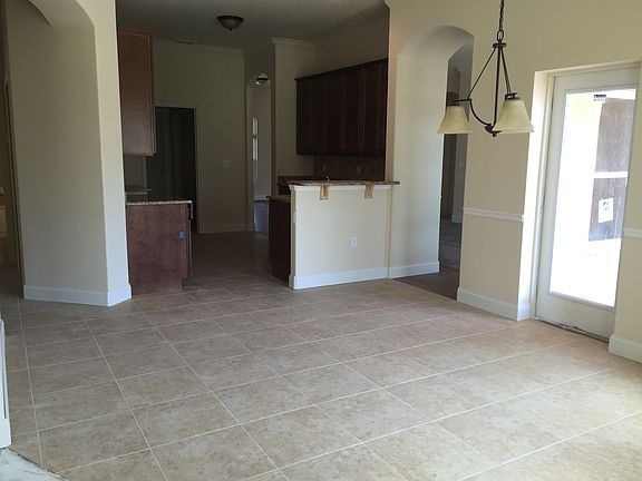 3rd image of 17 Huntington Pl