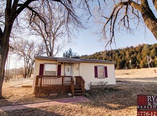 731 Allen Rd, Manhattan, KS 66502