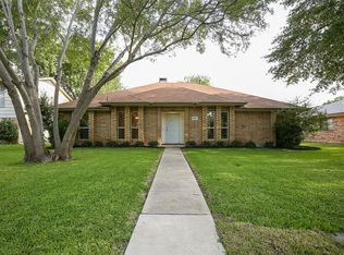 1865 Tucson Dr, Lewisville, TX 75077