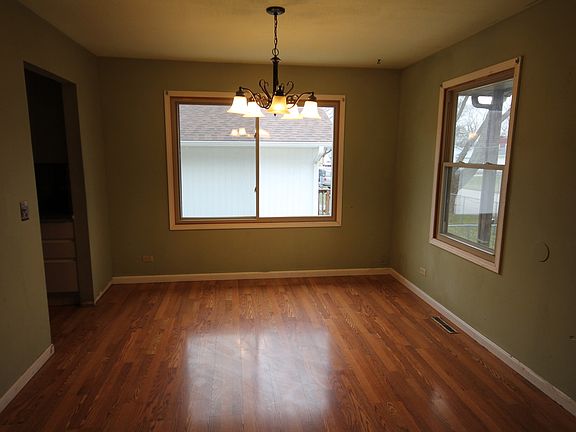 4th image of 814 Buena Vista Dr
