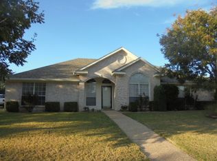 1227 Radisson Dr, Hewitt, TX 76643