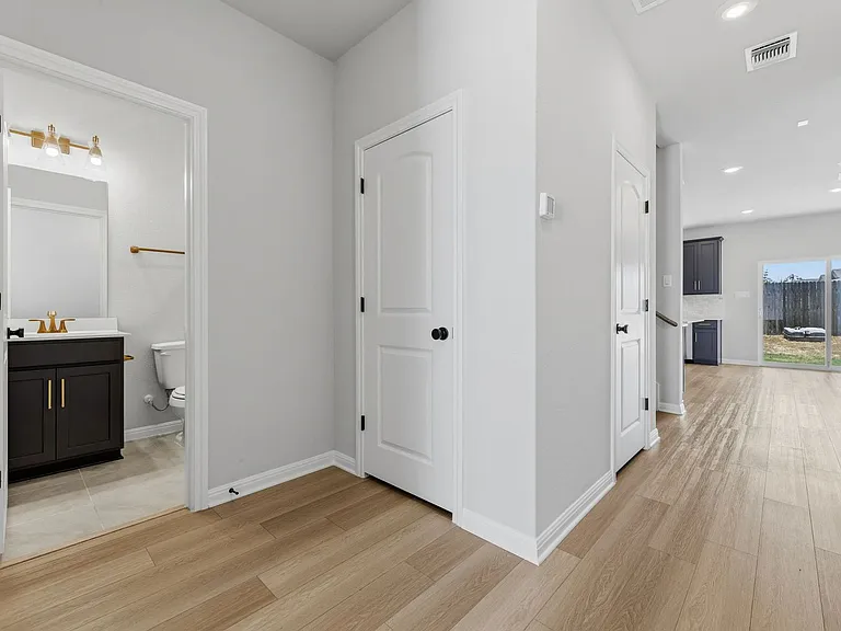 905 Palo Brea Loop — Photo 8