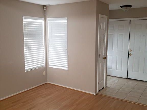 5th image of 8209 Boseck Dr