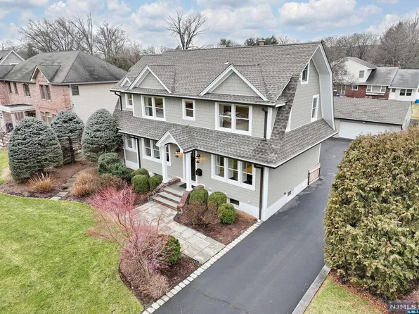 540 Lincoln Ave, Hawthorne, NJ 07506