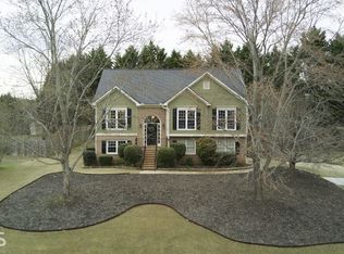 2840 Woodland Hills Dr, Cumming, GA 30040