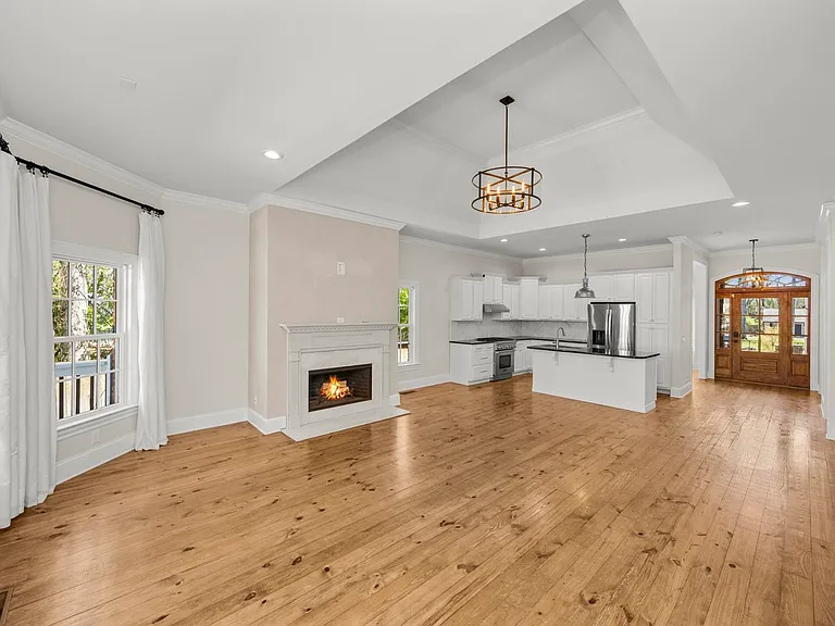 5904 Old Harding Pike — Photo 3
