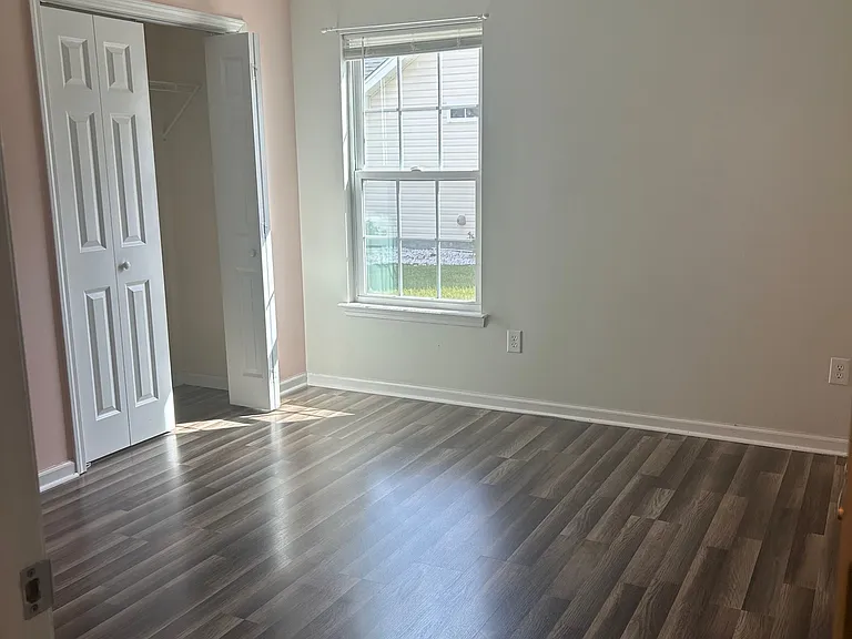 354 Southern Branch Dr — Photo 8