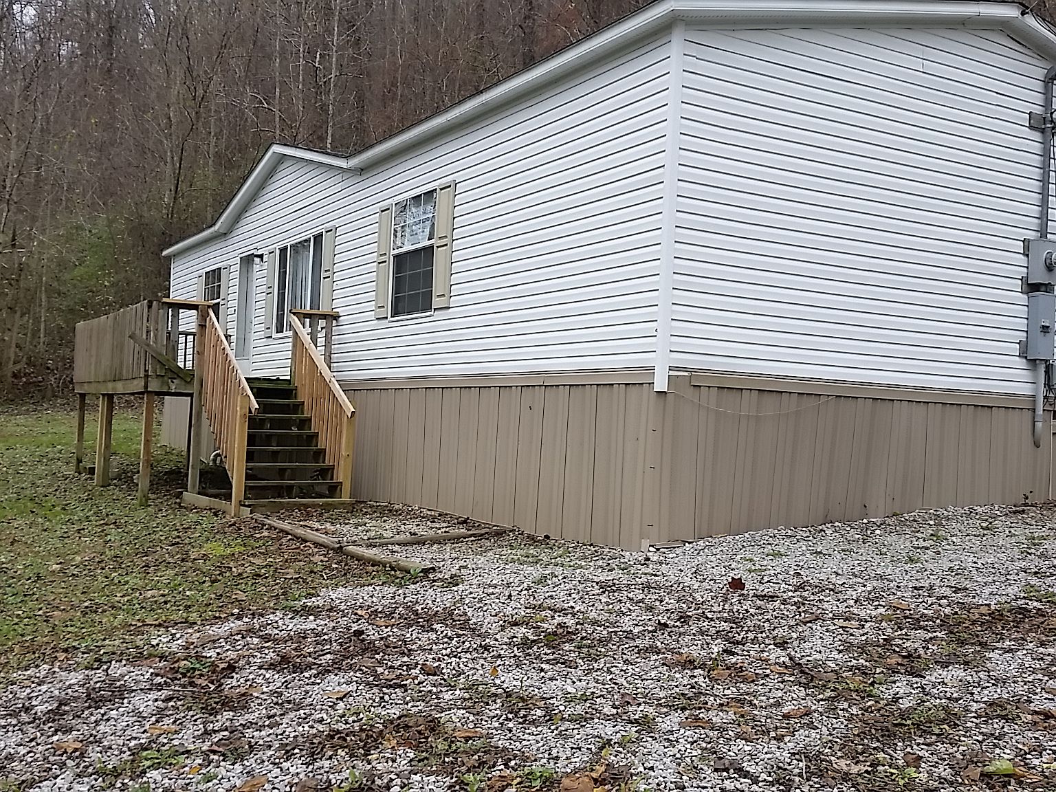 105 Pershing St, Evarts, KY 40828 Zillow