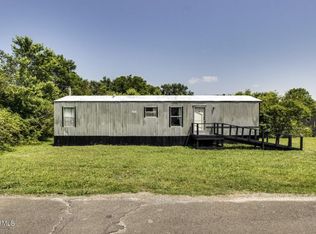 28 Pangle St, Englewood, TN 37329