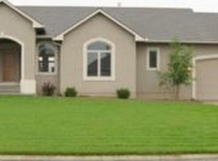 13914 W Taylor Cir, Wichita, KS 67235