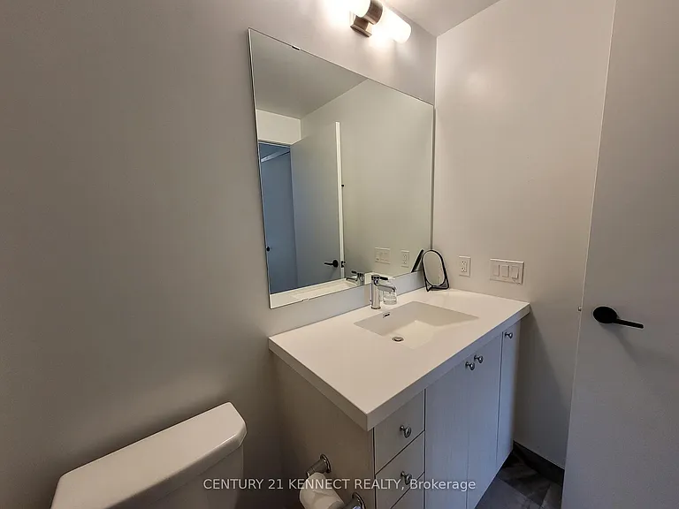 60 George Butchart Dr #Townhouse 2-2 — Photo 28