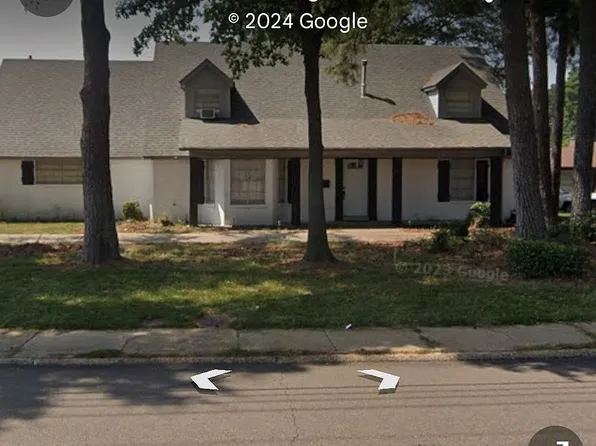 1600 W 40th St, Texarkana, TX 75503