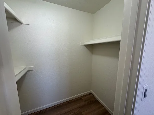 2766 E Irwin Ave — Photo 8
