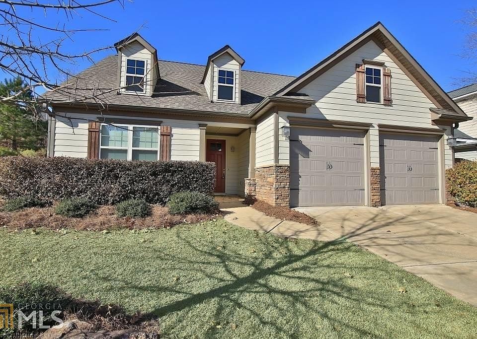 2nd image of 136 Village Park Dr