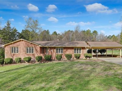 4104 Enchanted Ln, Greensboro, NC, 27406