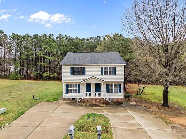 180 Park Place Dr — Photo 3