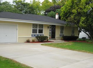 6419 N 94th St, Milwaukee, WI 53224