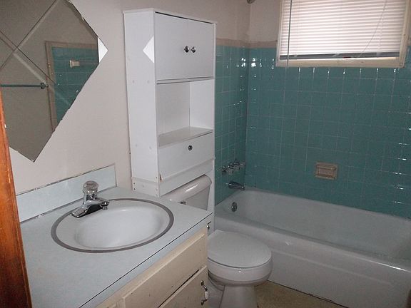 5th image of 1860 Prairie Pkwy SW APT D
