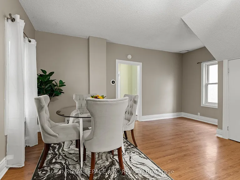 22 Denistoun St — Photo 11