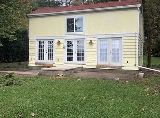 12924 N Shore Rd, Fort Wayne, IN 46818